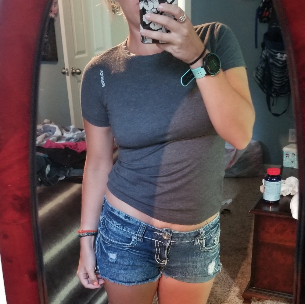 Reebok tshirt